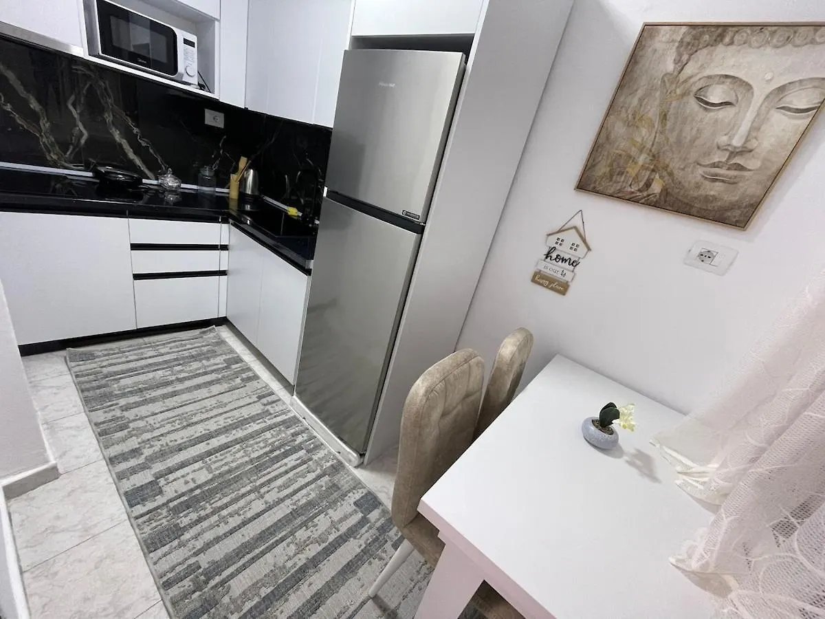 Jona City Center Confort Studio Free Parking Tirana Apartmán