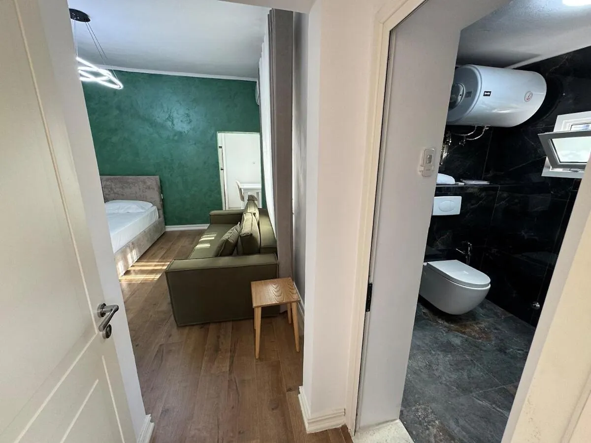 Apartmán Jona City Center Confort Studio Free Parking Tirana