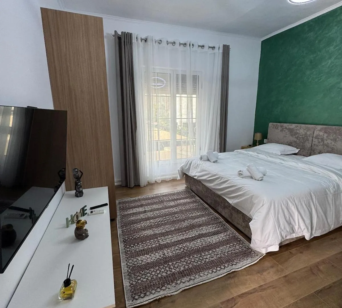 Apartment Jona City Center Confort Studio Free Parking Tirana Albania